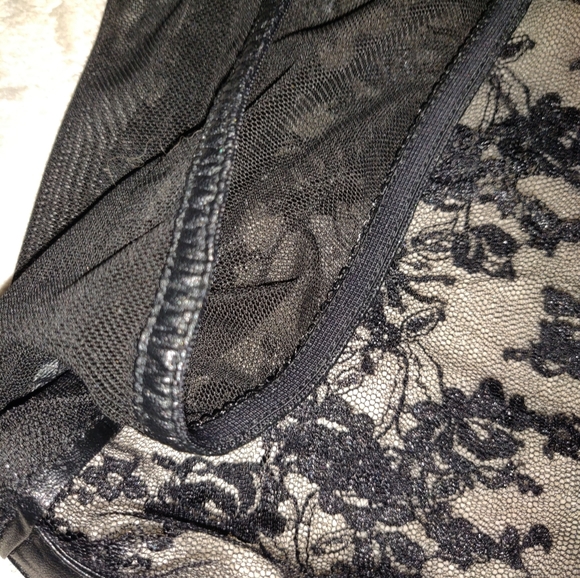 Punk Rave - Lock and Key Black Overlay Skirt - Picture 5 of 9